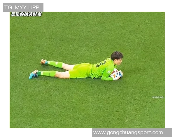 足球明星瞬间定格打响指的魅力瞬间与激情时刻的完美结合